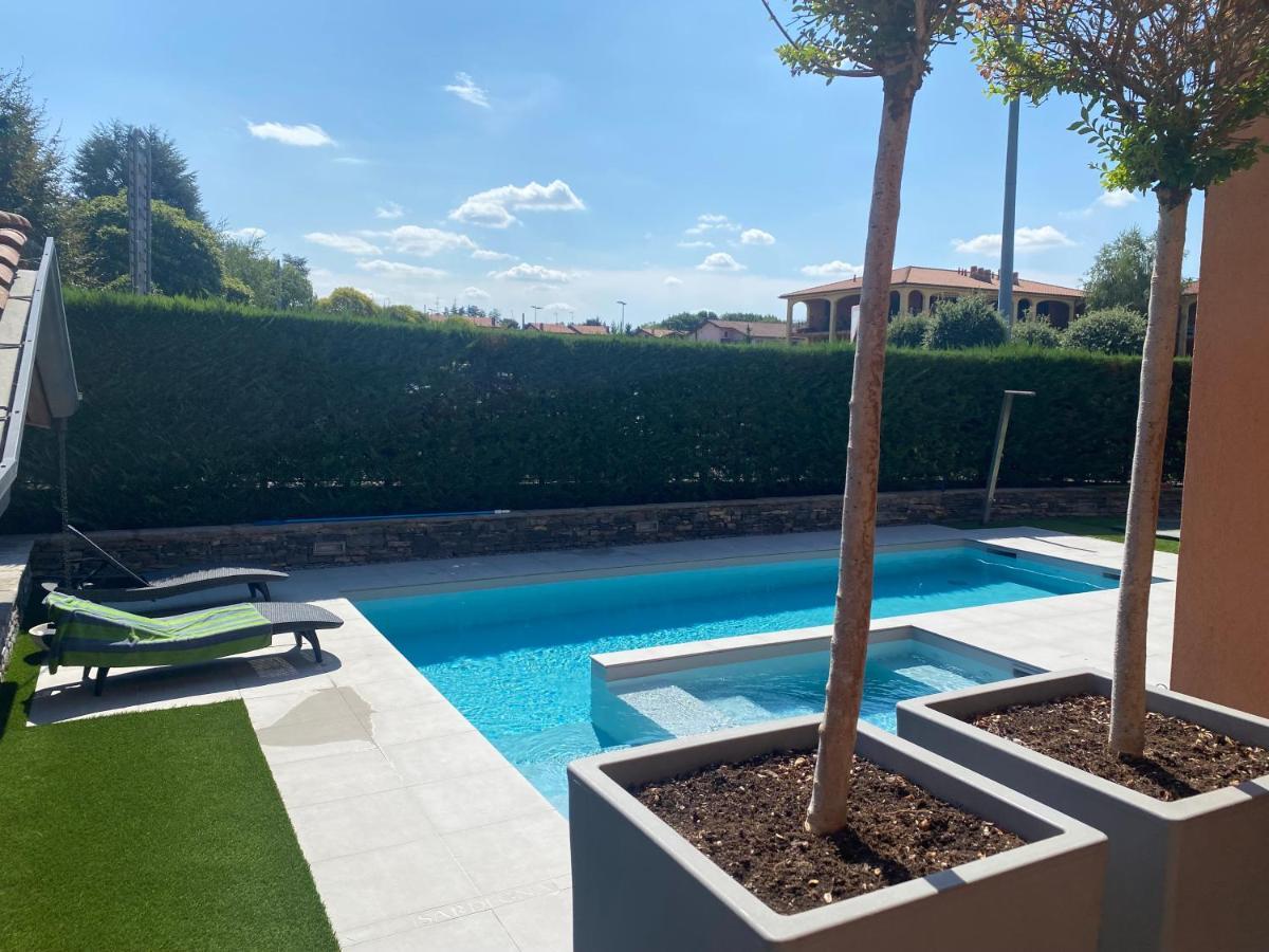 B&B Arcobaleno Longone al Segrino Luaran gambar
