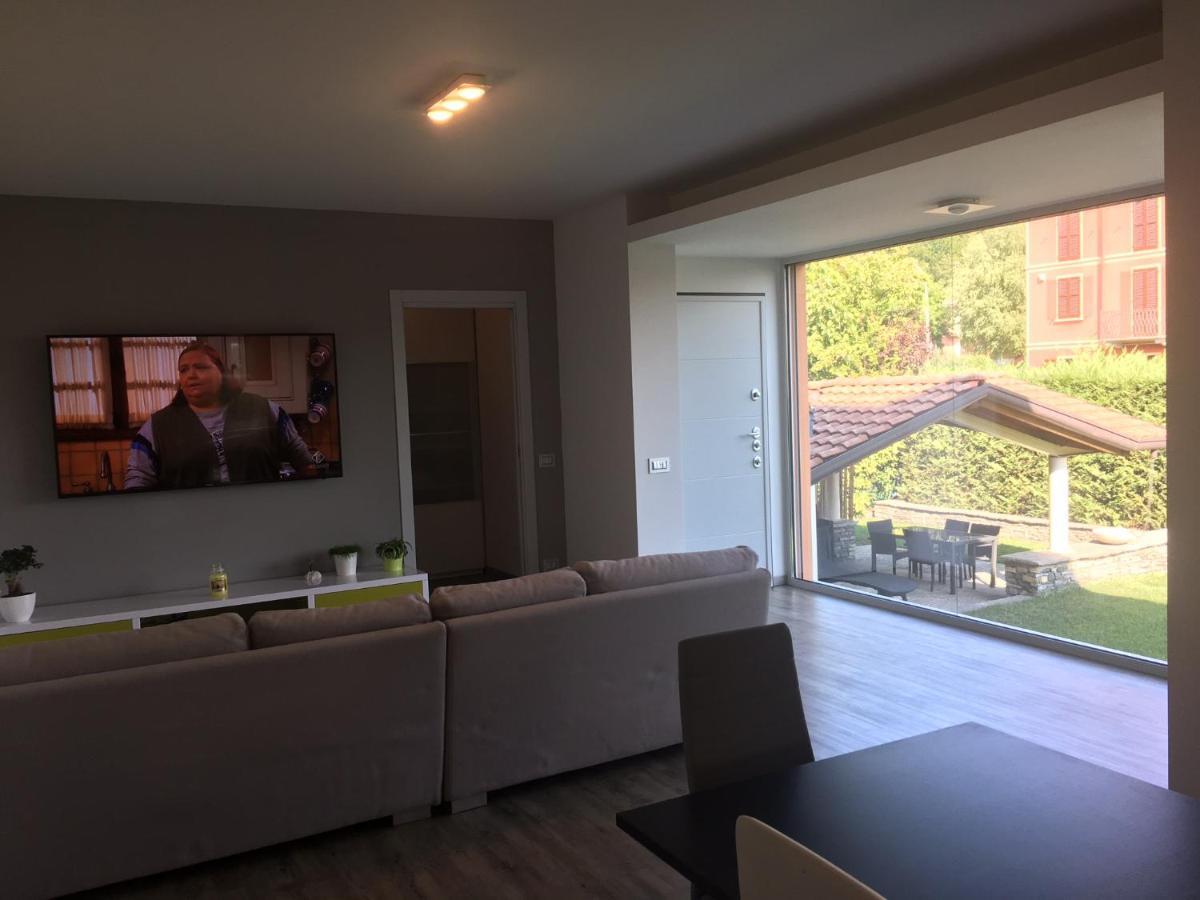 B&B Arcobaleno Longone al Segrino Luaran gambar