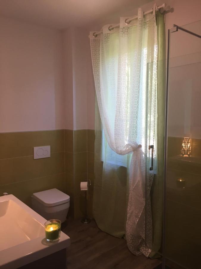 B&B Arcobaleno Longone al Segrino Luaran gambar