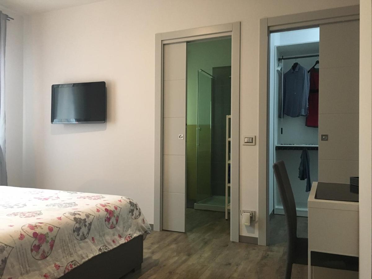 B&B Arcobaleno Longone al Segrino Luaran gambar